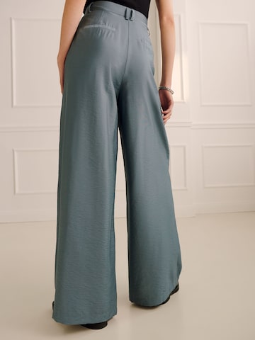 Guido Maria Kretschmer Women Wide Leg Hose 'Finja' in Grau