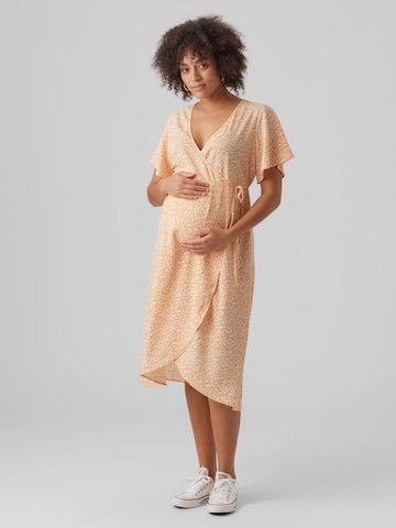 Vero Moda Maternity فستان 'Saki' بلون برتقالي