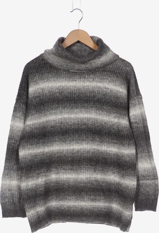 Adagio Sweater & Cardigan in XXL in Grey: front