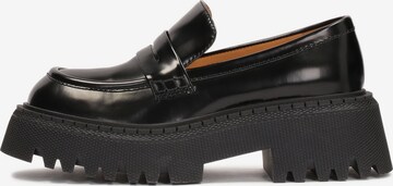 Kazar Studio Classic Flats in Black: front