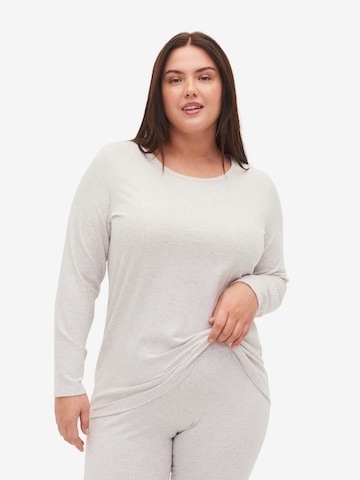 Zizzi Slaapshirt 'Malvis' in Beige: voorkant