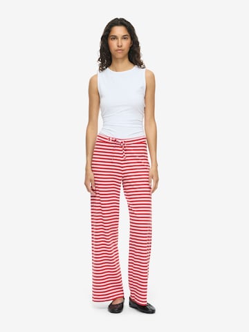 Regular Pantalon 'STORMI' Noisy may en rouge
