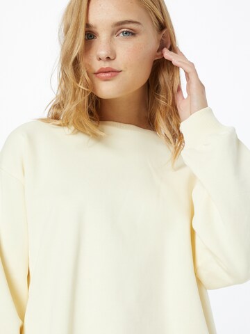 Sweat-shirt 'Carson' Aligne en beige