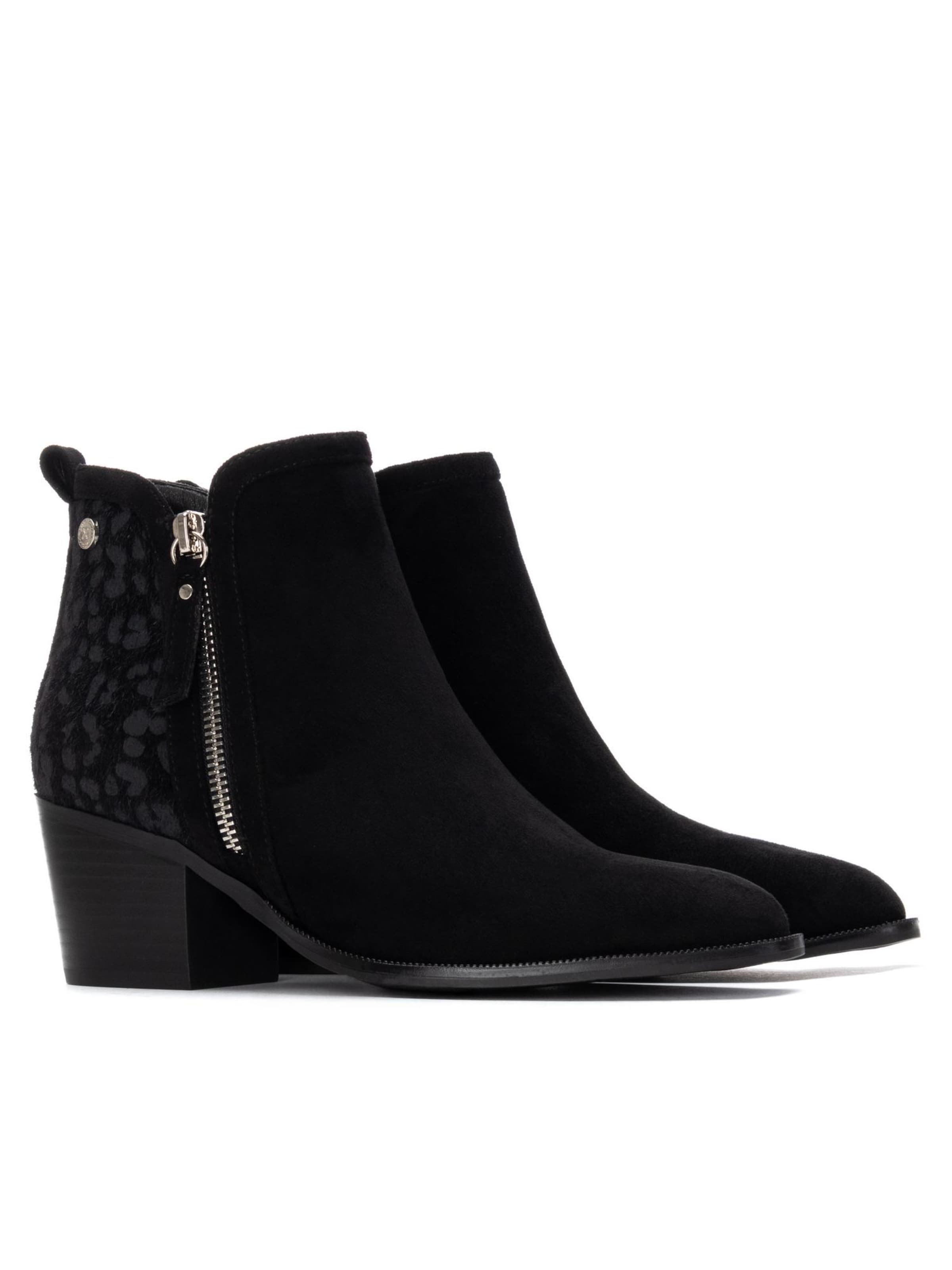 Xti Boots '14464702' in Black