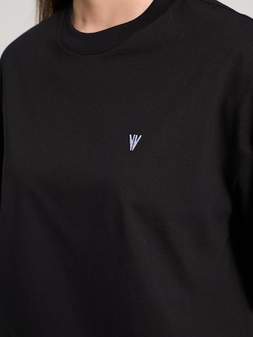 T-shirt 'Zenobia' NOWIHT en noir