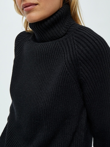 Pullover 'Ava' di minus in nero
