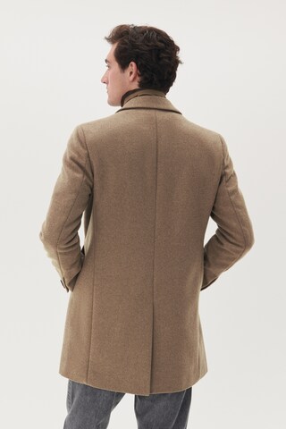 Matinique Between-Seasons Coat 'MATrace Insert' in Brown