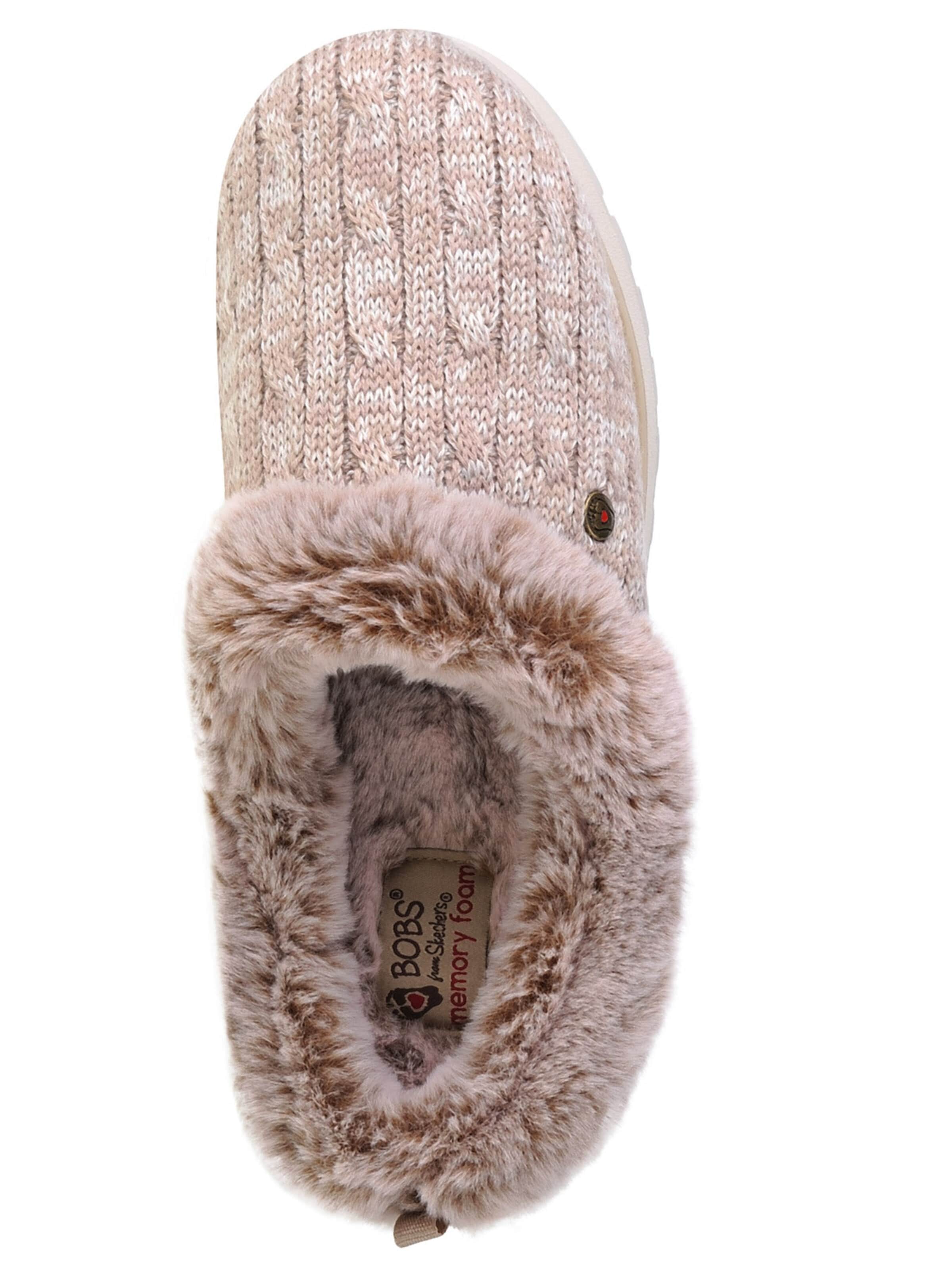 SKECHERS Slippers in Beige