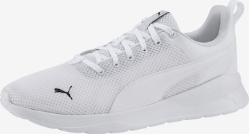 PUMA - Zapatillas deportivas bajas 'Anzarun Lite' en blanco: frente