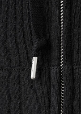 MANGO Zip-Up Hoodie 'Nori' in Black