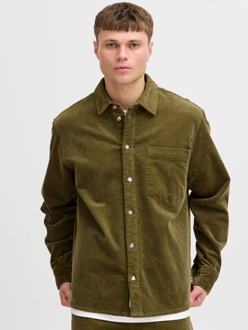 !Solid - Ajuste regular Camisa 'MEYER' en verde: frente