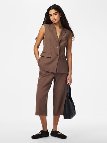 Gilet 'PCBlossom' PIECES en marron