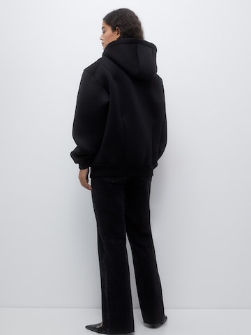 Pull&Bear Zip-Up Hoodie in Black