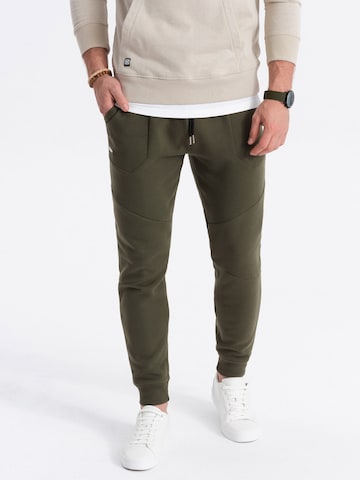 Ombre Tapered Trousers 'PASK-22FW-008' in Green: front