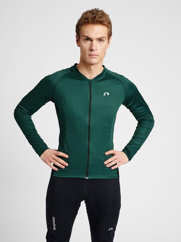 Newline Performance Shirt in Green: front