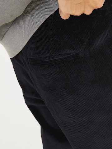 JACK & JONES Slim fit Chino trousers in Black