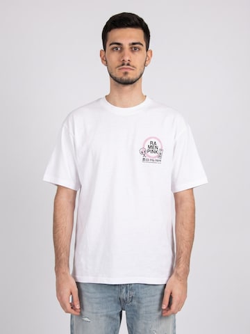 EDWIN Shirt 'RAMEN'‌‌‌‌ in Weiß: Vorderseite