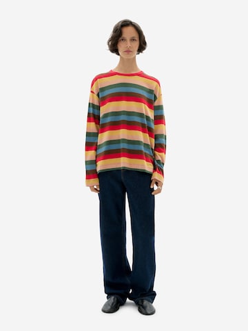 Tricou de la Thinking MU pe mai multe culori
