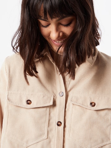 Camicia da donna 'Assu' di Moves in beige