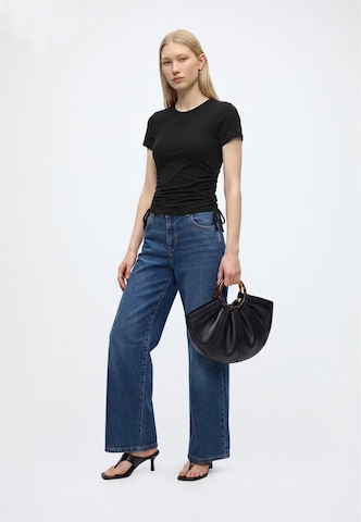 Tricou de la GAP pe negru