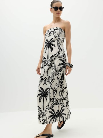 Robe Marks & Spencer en blanc : devant