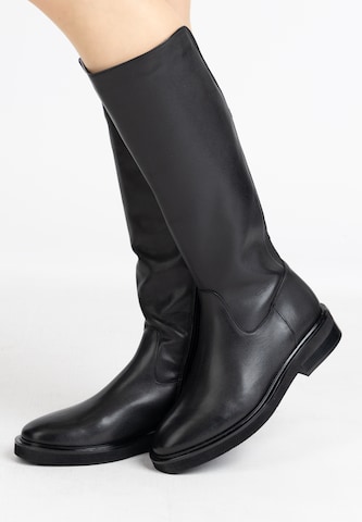 Bottes Usha en noir : devant