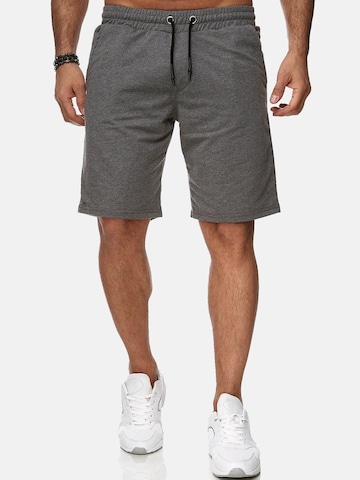 Reslad Hose 'Shorts Basic Sweathose' in Grau: Vorderseite