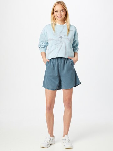 minimum Loosefit Shorts 'Acazio' in Blau