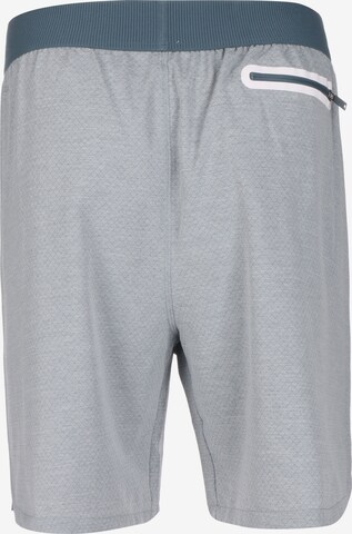 Regular Pantalon de sport PUMA en gris