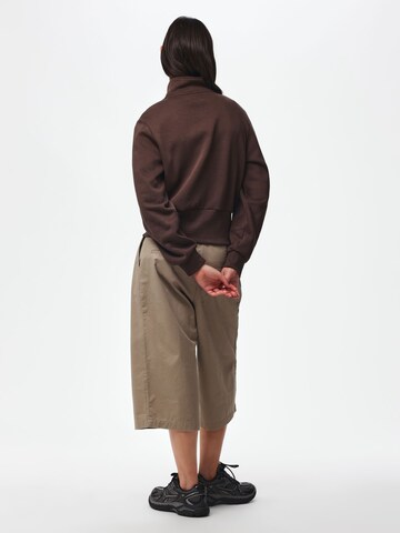 PIECES Sweatshirt i brun
