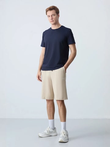 Tommy Life Regular Shorts in Beige
