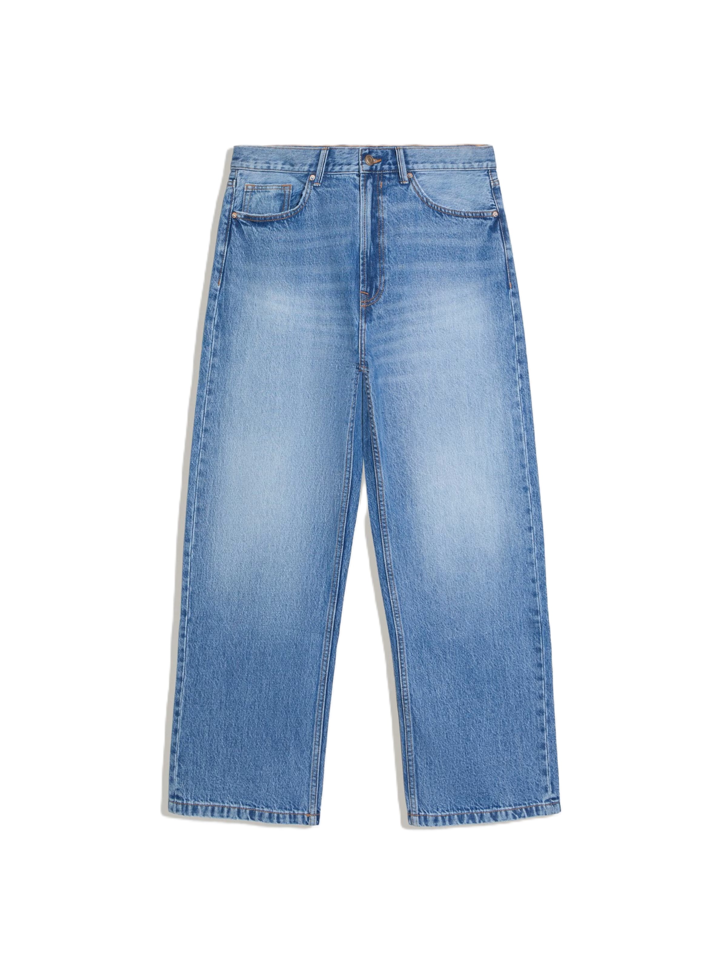 Bershka Baggy Jeans in Blauw: voorkant