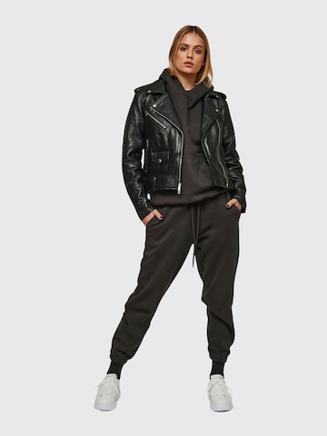THE ODDS Between-season jacket 'Carbon Matte Leather Jacket Women/ LMTD Edition' in Black: front