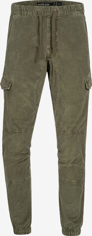 Pantalon cargo ' Walker ' INDICODE JEANS en vert : devant