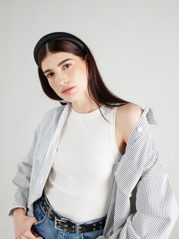 Top 'LAVENDER' di VERO MODA in bianco