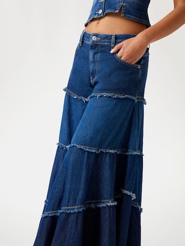 GUESS Wide Leg Jeans in Blau