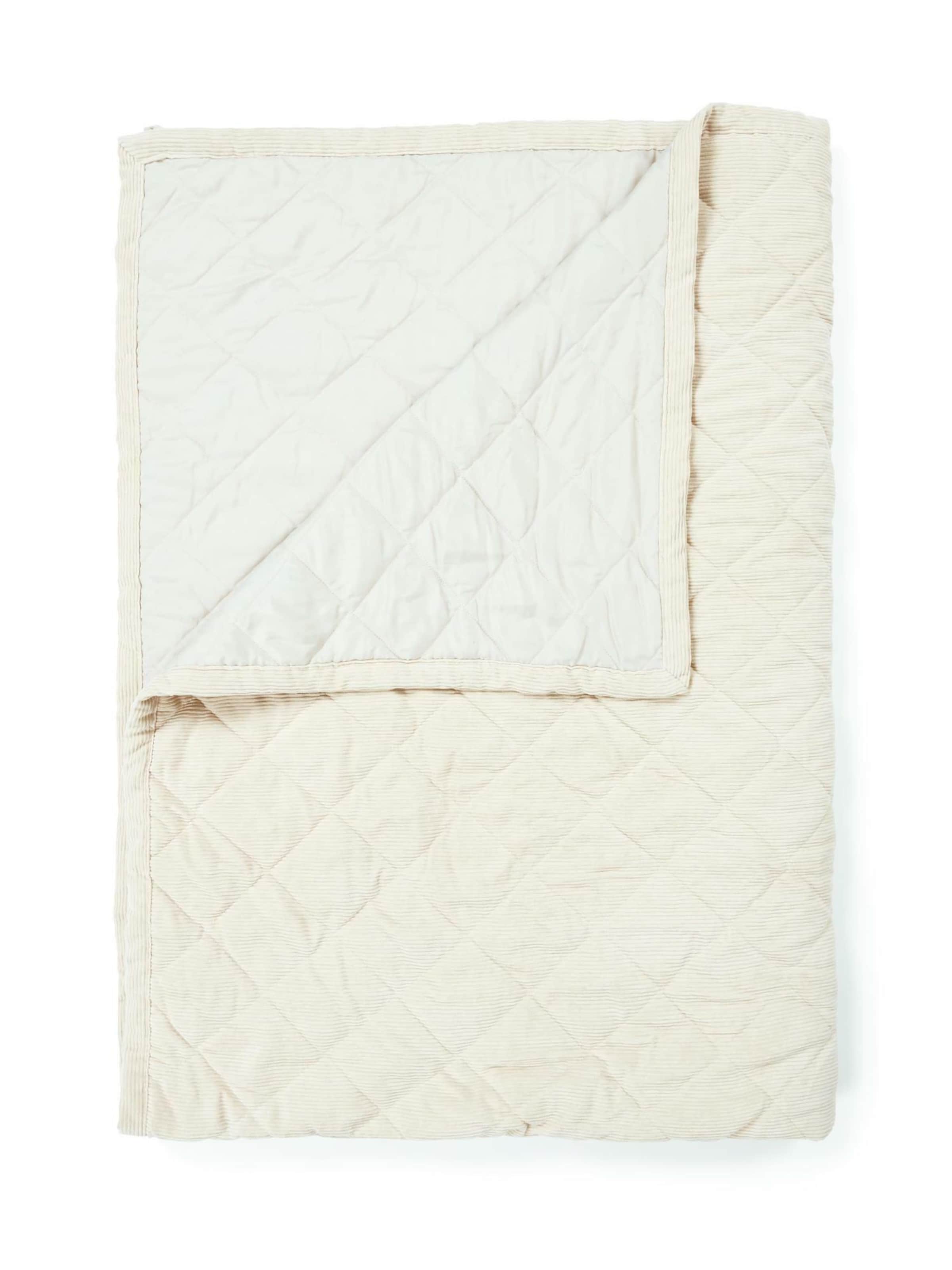 ESSENZA Blankets 'Billie' in White: front