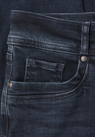 STREET ONE Slim fit Jeans in Blue