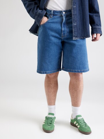 Baggy Jean HOLLISTER en bleu : devant