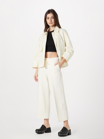 COMMA Wide leg Pleated Pants in Beige