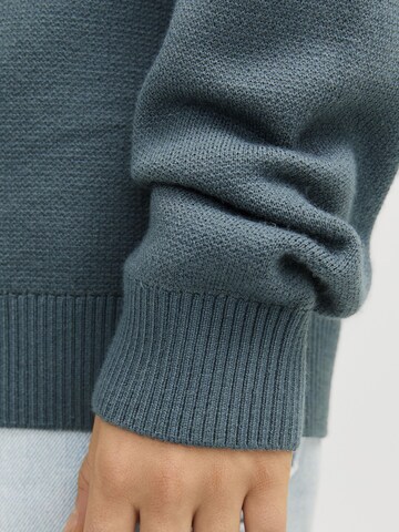 Jack & Jones Junior Sweater in Blue