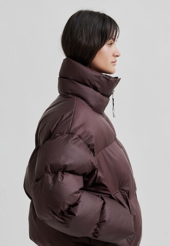 SECOND FEMALE Přechodná bunda 'Riya' – hnědá