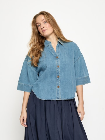 Top 'Noélle' di Peppercorn in blu: frontale