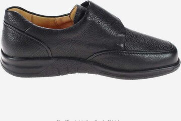 Ganter Lace-Up Shoes in Black