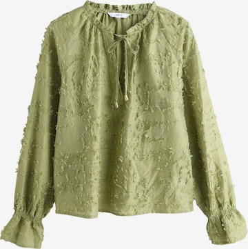 Next Pusero värissä vihreä: etupuoli