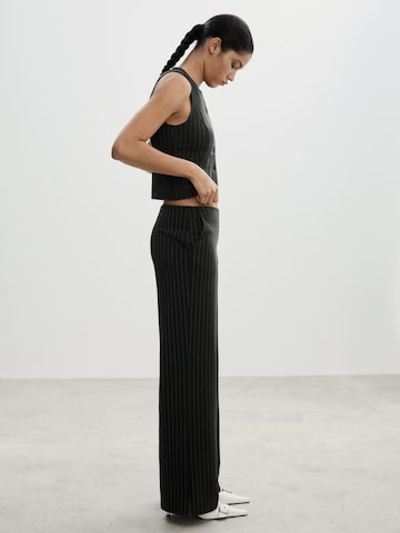 Regular Pantalon 'ROMA' MANGO en gris