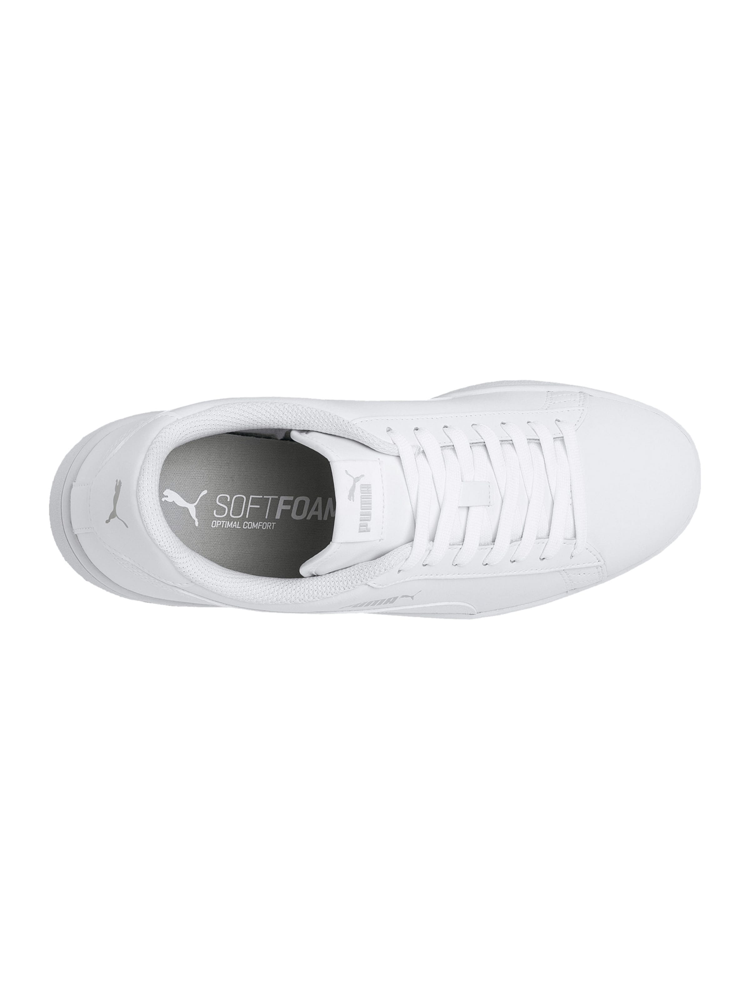 Baskets basses PUMA en blanc