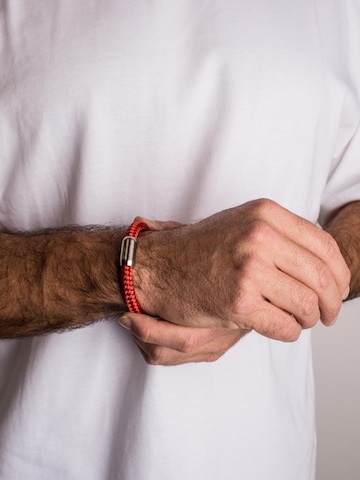 Akitsune Bracelet 'Portus' in Red: front