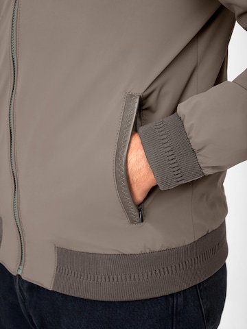 Veste mi-saison 'Louis' RICANO en gris
