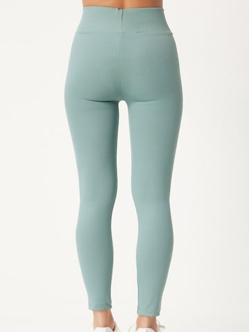 Skinny Leggings di Happiness İstanbul in verde